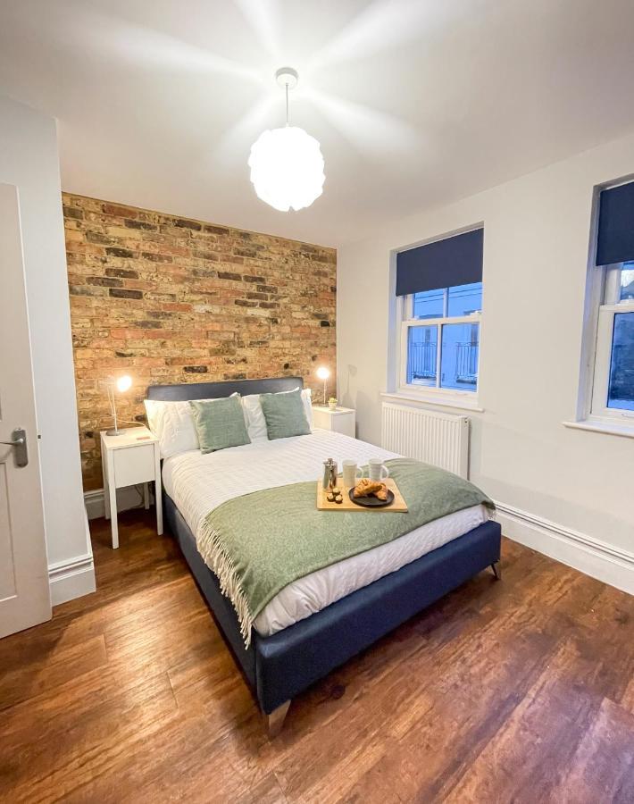 Stunning Brighton Seaside 2-Bedroom Townhouse With Patio, Sleeps 6 외부 사진